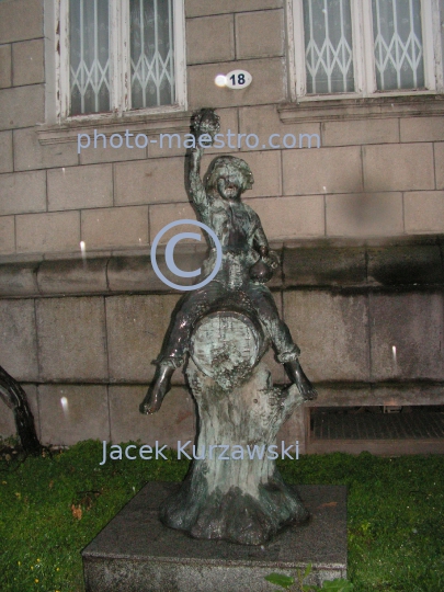 Georgia,Batumi,city center,architecture,buildings,port,harbour,boulvard,twilight,rainy weather,Black Sea,monouments