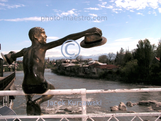 Georgia,Kutaisi,Imeretia Region,architecture,roads,comuniaction,city center,Rioni river,traditional houses,mountains,sculpture,monouments