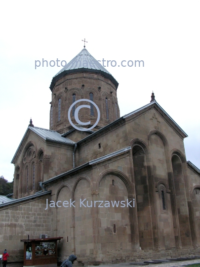 Georgia,Mccheta,Mccheta-Mtianetia Region,architecture,monouments,buildings,panoramical view,panoramical image,details,Monastery