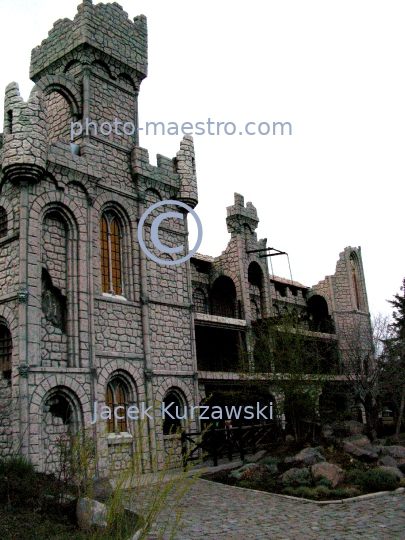 Georgia,Tbilisi,capital of Georgia,City Center,buildings,history,panoramical view,amusment park,Mtatsminda Park pf amusement,Ghost's castle