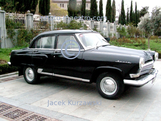 Georgia,Tibilisi,capital city of Georgia,city center,architecture,buildings,Old Town,soviet car,Volga