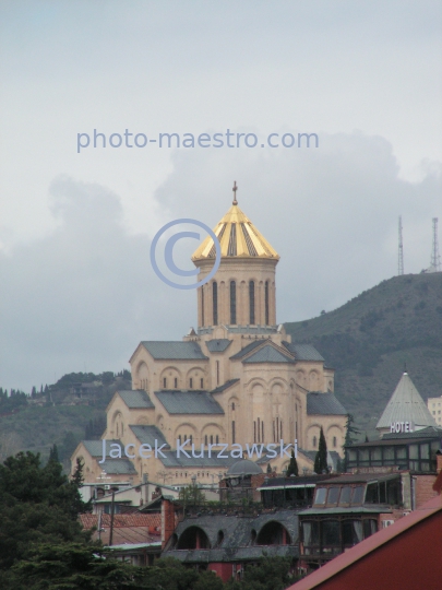 Georgia,Tibilisi,capital city of Georgia,city center,Old Town,architecture,buildings,traditional buildings,Kura,river,Cathedral
