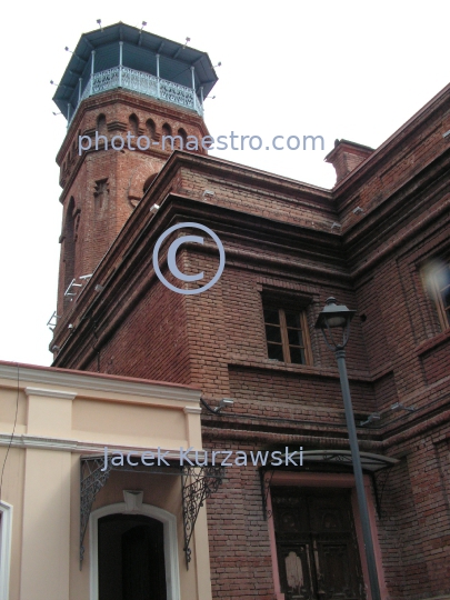 Georgia,Tibilisi,capital city of Georgia,city center,Old Town,architecture,buildings,traditional buildings,Kura,river,Central Mosque of Tibilisi
