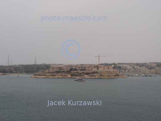 Malta,Valetta,architecture,port,haven,harbor,ships,boats