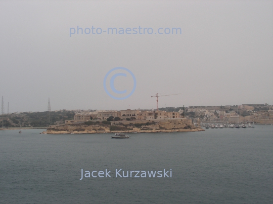 Malta,Valetta,architecture,port,haven,harbor,ships,boats