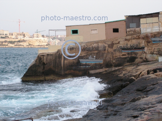 Malta,Valetta,seashore,sea,twilight,stormy weather