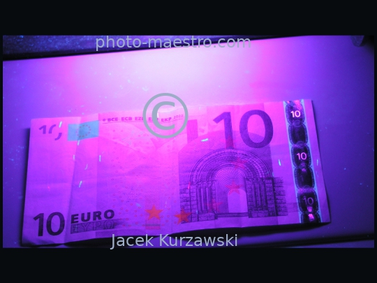 Money,Europe,euro,note,10euro,watermark,security,UV,Uv light