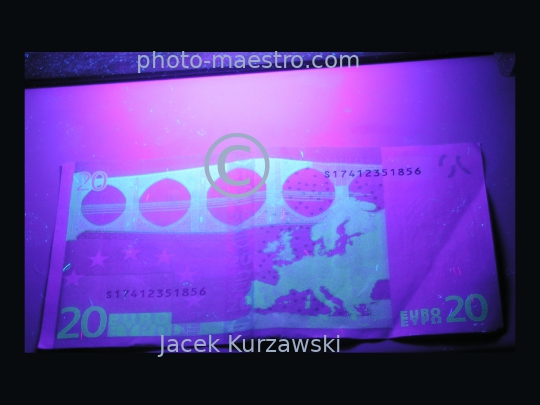 Money,Europe,euro,note,20euro,watermark,security,UV,Uv light