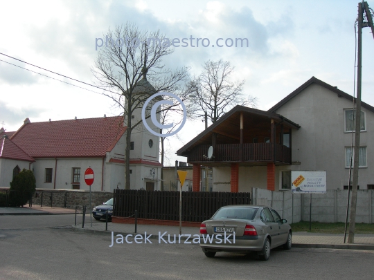 Poland,Bobrowniki,Kuyavian-Pomeranian Voivodeship,church,village center