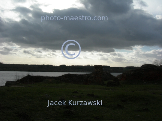 Poland,Bobrowniki,Kuyavian-Pomeranian Voivodeship,Vistula,panoramical viewarcheology,castle,teutonic knghts,ruins