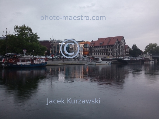 Poland,Bydgoszcz,Kuyavian-Pomeranian Voivodeship,architecture,city center,Brda river ,grenairies,post office,twilight