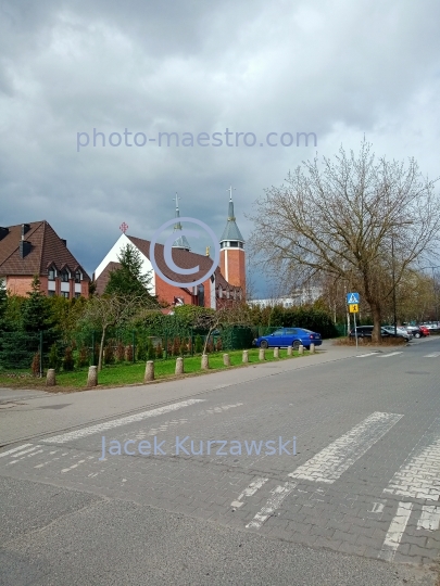 Poland,Bydgoszcz,Kuyavian-Pomeranian Voivodeship,architecture,roads,Wyzyny district,church,modern architecture