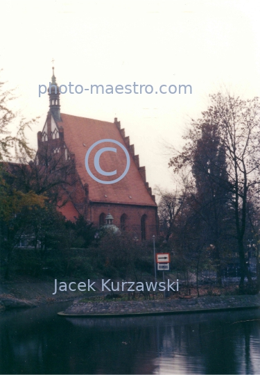 Poland,Bydgoszcz,Kuyavian-Pomeranian Voivodeship,Brda,river,ambience,autumn,city center,architecture,parish church,monuments