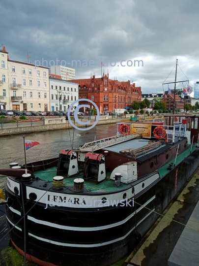 Poland,Bydgoszcz,Kuyavian-Pomeranian Voivodeship,city center,daily life in Bydgoszcz,summer,architecture,cty center,Brda river,barque,Post  office