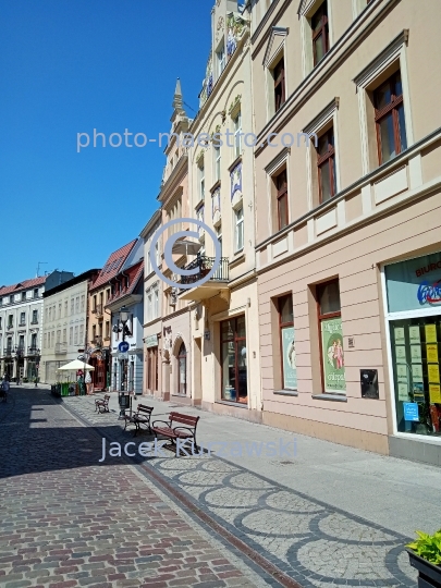 Poland,Bydgoszcz,Kuyavian-Pomeranian Voivodeship,city center,daily life in Bydgoszcz,summer,Brda river,architecture,Old Town,Dluga Str.