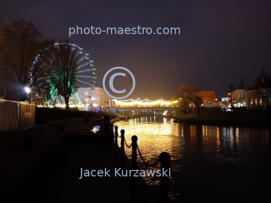 Poland,Bydgoszcz,Kuyavian-Pomeranian Voivodeship,Old Town,architecture,city center,Christmas,night,sighting wheel