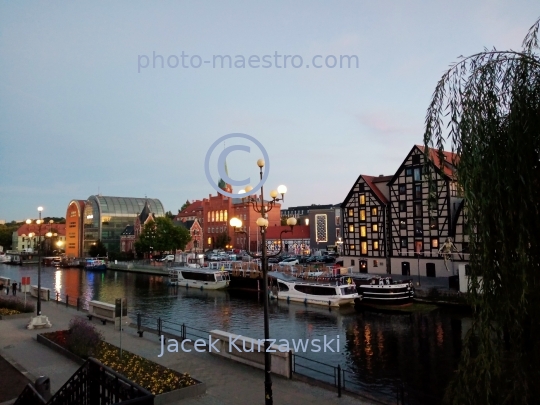 Poland,Bydgoszcz,Kuyavian-Pomeranian Voivodeship,Old Town,architecture,grenairies,twilight,sunset,Brda river