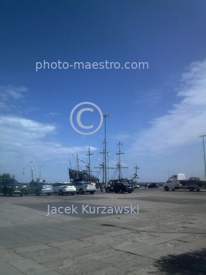 Poland,Gdynia,Pomeranian Voivodeship,Baltic Sea,port,harbour,buildings,city center,architecture,yachts,ships,panoramaical view