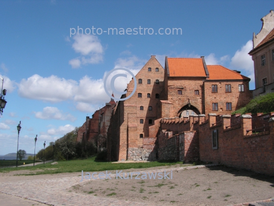 Poland,Grudziadz,Cuiavian-Pomeranian Voivodeship,architecture,Vistula,medieval architecture,graneries,gate