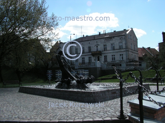 Poland,Grudziadz,Cuiavian-Pomeranian Voivodeship,architecture,Vistula,raftman,monuments