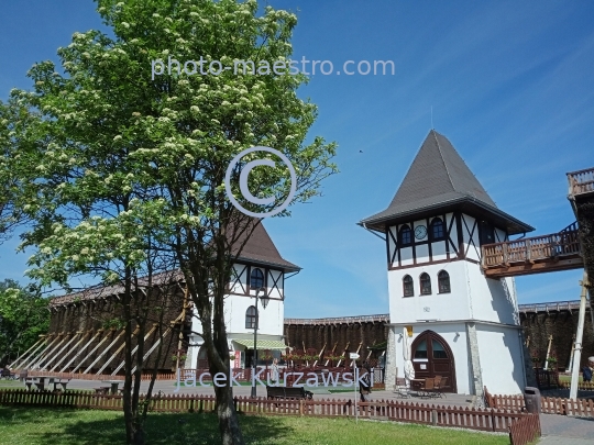 Poland,Inowroclaw,Kuyavian-Pomeranian Voivodeship,architecture,baleonology,park,graduation tower,salt