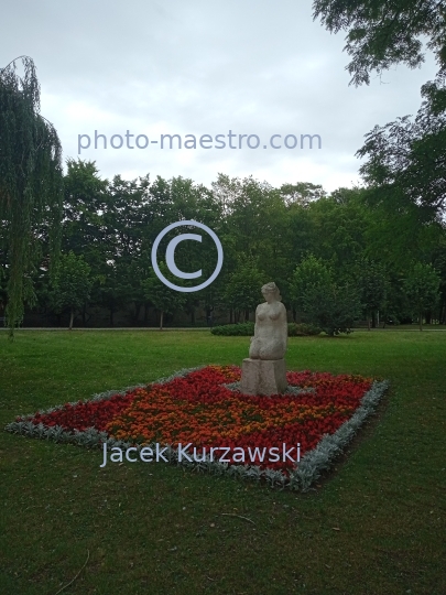 Poland,Inowroclaw,Kuyavian-Pomeranian Voivodeship,architecture,baleonology,park,salt,sculpture