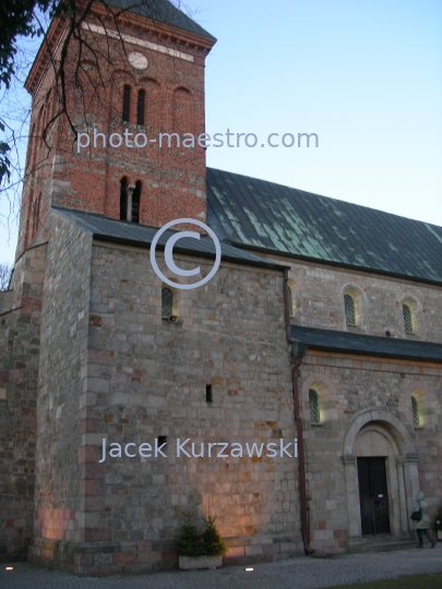 Poland,Kruszwica,Kuyavian-Pomeranian Voivodeship,Colegial Church,Roman art,architecture,monuments,twilight,ambience