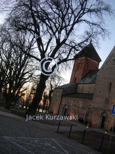 Poland,Kruszwica,Kuyavian-Pomeranian Voivodeship,Colegial Church,Roman art,architecture,monuments,twilight,ambience