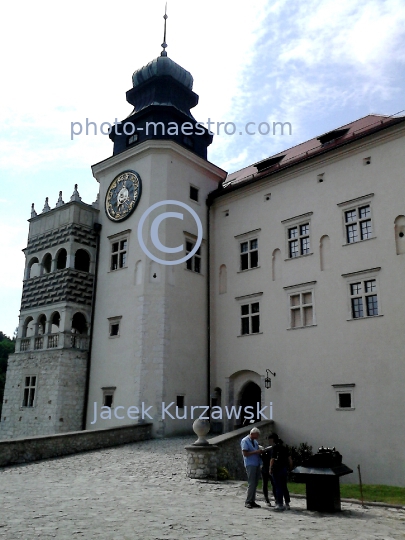 Poland,Pieskowa Skala,Lesser Poland voivodeship,history,architecture,castle,nature,panoramical view,OPN