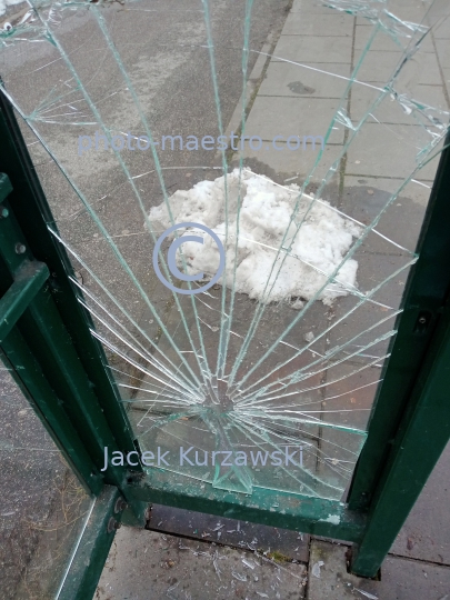 Poland,Torun,Kuyavian-Pomeranian Voivodeship,architecture,bus stop,destruction,hooligans