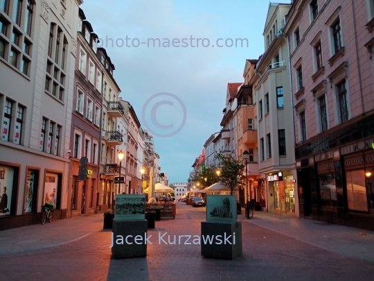 Poland,Torun,Kuyavian-Pomeranian Voivodeship,architecture,Old Town,,monuments,spring,city center,Mostowa Str.,illumination,twilight