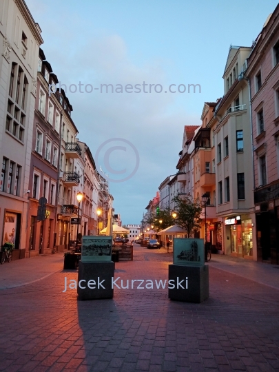 Poland,Torun,Kuyavian-Pomeranian Voivodeship,architecture,Old Town,,monuments,spring,city center,Mostowa Str.,illumination,twilight