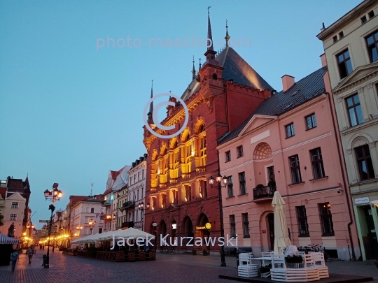 Poland,Torun,Kuyavian-Pomeranian Voivodeship,architecture,Old Town,,monuments,spring,city center,Old Market Square,UNESCO