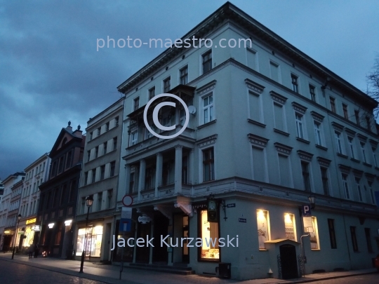 Poland,Torun,Kuyavian-Pomeranian Voivodeship,architecture,Old Town,panoramical view,Zeglarska Str.,Tenements,sunset,ilumination