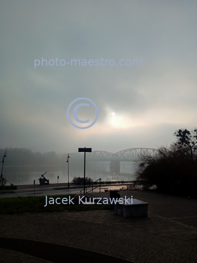 Poland,Torun,Kuyavian-Pomeranian Voivodeship,architecture,Old Town,Unesco,monuments,winter,ambience,walls,sun,clouds