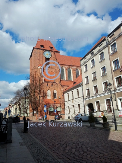 Poland,Torun,Kuyavian-Pomeranian Voivodeship,architecture,Old Town,Vistula river,Cathedral,Zeglarska Str.,UNESCO,spring