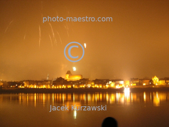 Poland,Torun,Kuyavian-Pomeranian Voivodeship,architecture,Vistula,Ilumination,fireworks