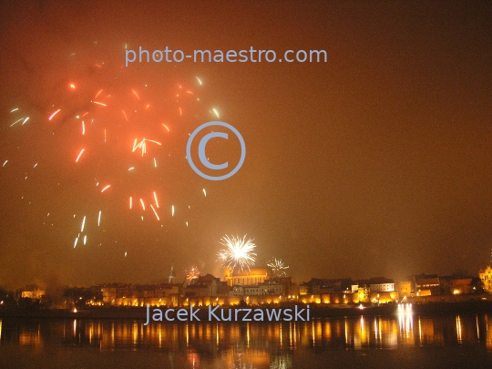 Poland,Torun,Kuyavian-Pomeranian Voivodeship,architecture,Vistula,Ilumination,fireworks