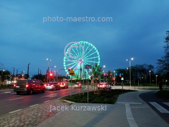 Poland,Torun,Kuyavian-Pomeranian Voivodeship,architecture,wheel,eye,twilight,illlumination