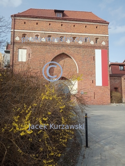 Poland,Torun,Kuyavian-Pomeranian Voivodeship,Old Town,panoramical view,medieval architecture,Holy Spirit Gate,City walls,UNESCO