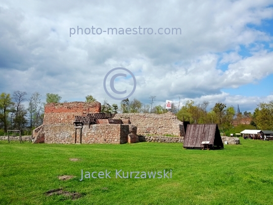 Poland,Wenecja,Kuyavian-Pomeranian Voivodeship,history,architecture,castle,medieval buildings